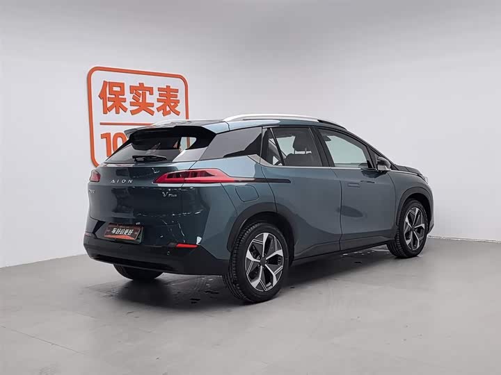 Фото 2 - GAC Aion V