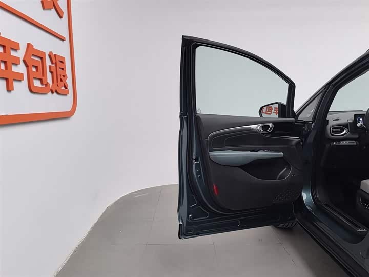 Фото 8 - GAC Aion V