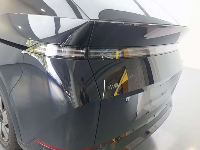 Фото 13 - XPeng X9