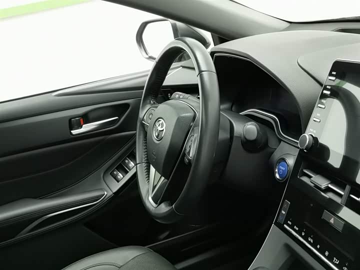 Фото 22 - Toyota Avalon