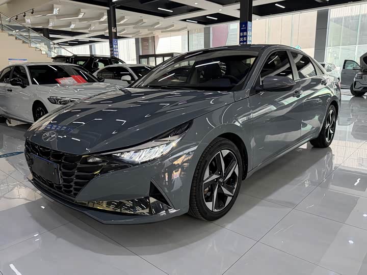 Фото 1 - Hyundai Elantra N line