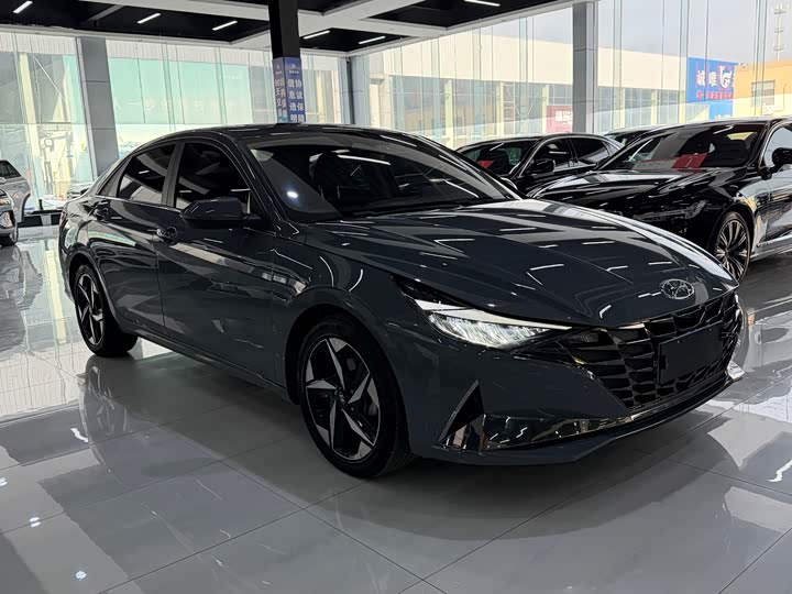 Фото 3 - Hyundai Elantra N line