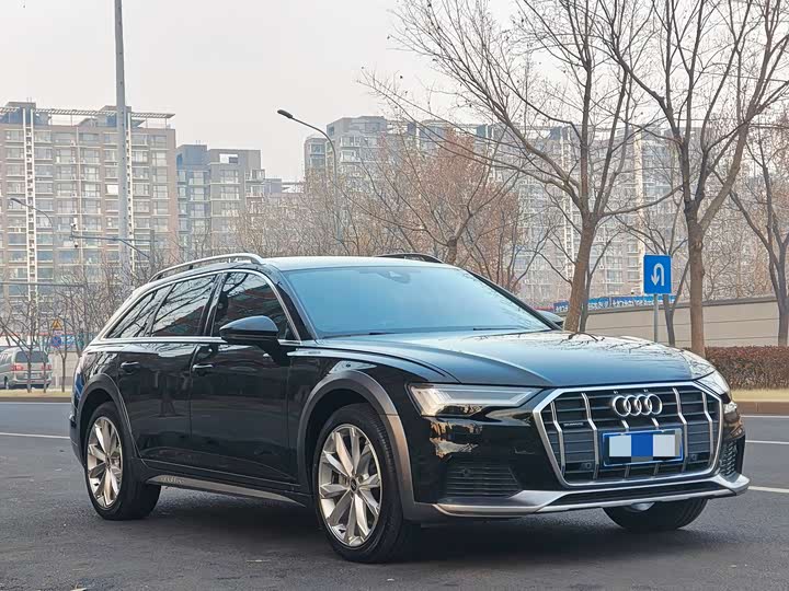 Фото 2 - Audi A6
