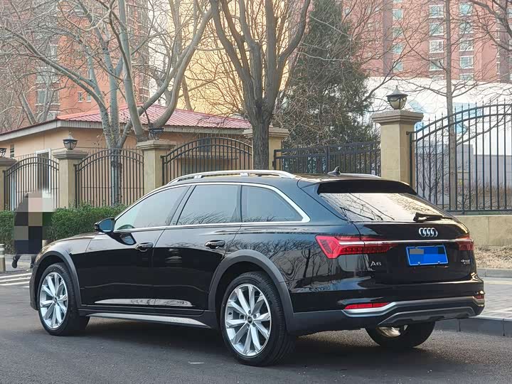 Фото 4 - Audi A6