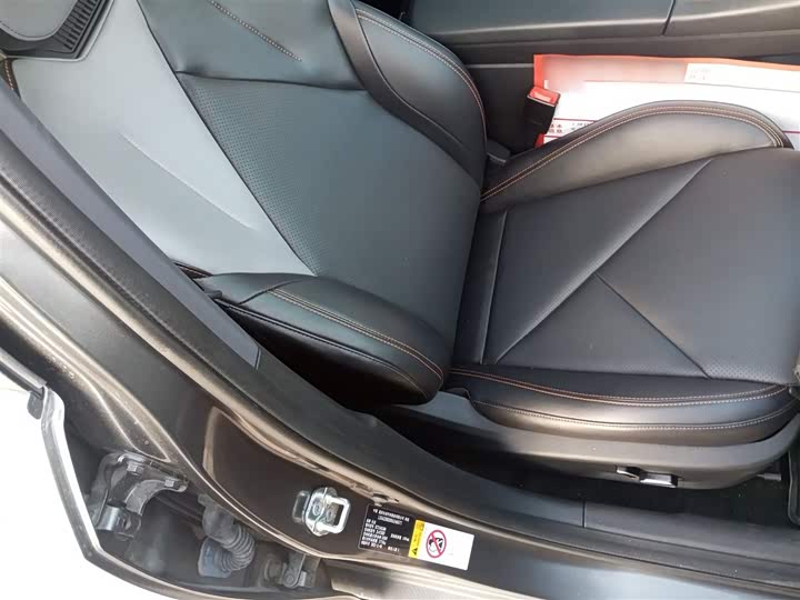 Фото 25 - Changan UNI-V