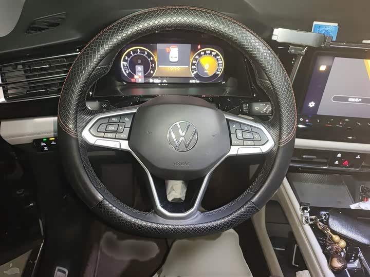 Фото 3 - Volkswagen Teramont Pro