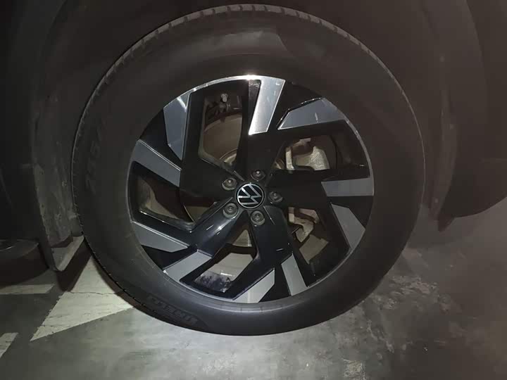 Фото 31 - Volkswagen Teramont Pro