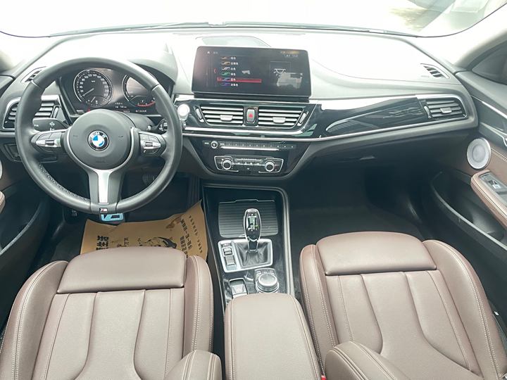 Фото 13 - BMW 1 Series