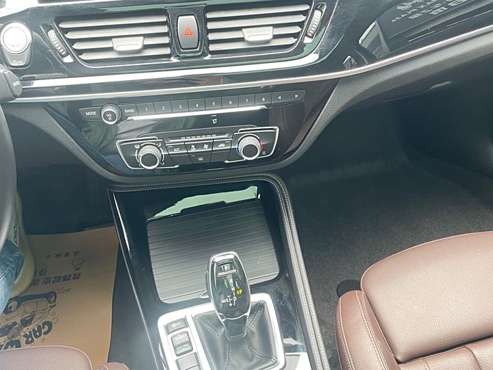 Фото 16 - BMW 1 Series