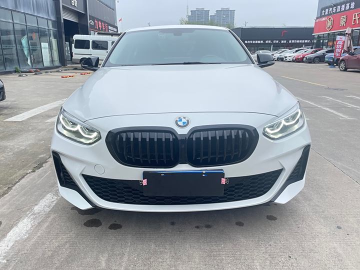 Фото 2 - BMW 1 Series