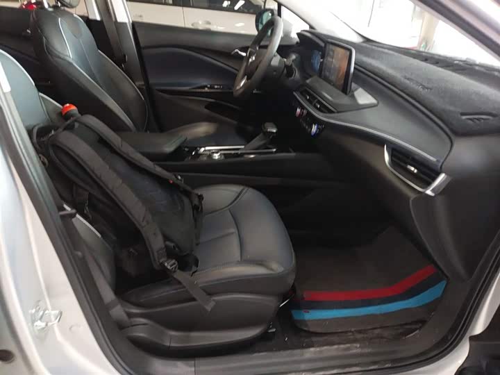 Фото 25 - Buick Velite 6