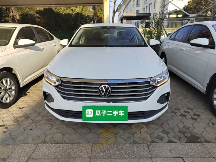 Фото 3 - Volkswagen Lavida