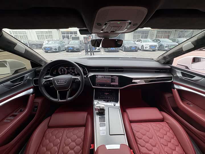 Фото 6 - Audi A7