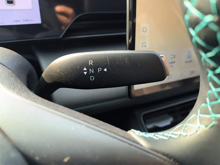 Фото 14 - BYD Qin L