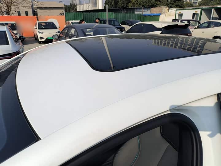 Фото 27 - BYD Qin L