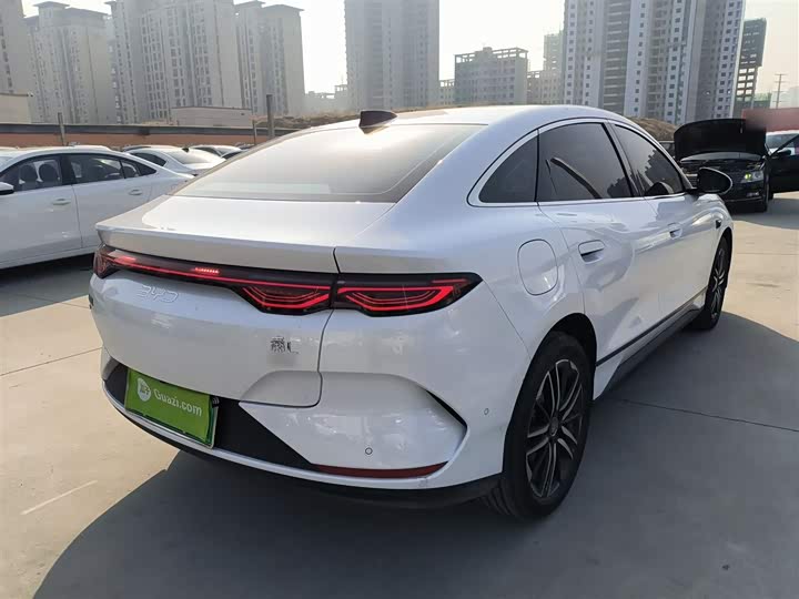 Фото 7 - BYD Qin L