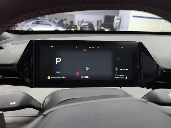 Фото 12 - Changan UNI-V