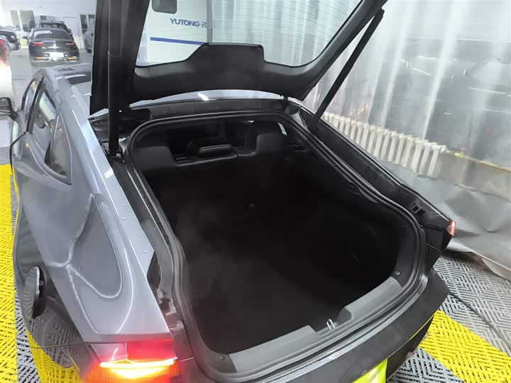 Фото 19 - Changan UNI-V