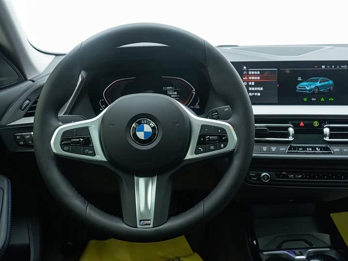 Фото 14 - BMW 2 Series