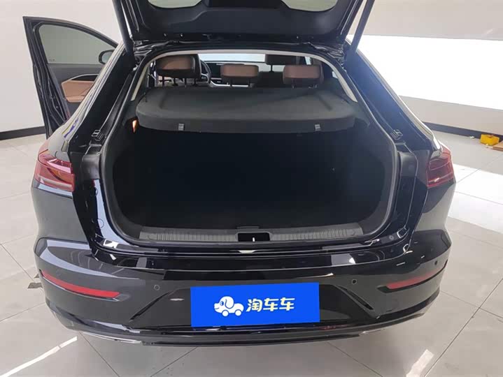 Фото 4 - Bestune B70