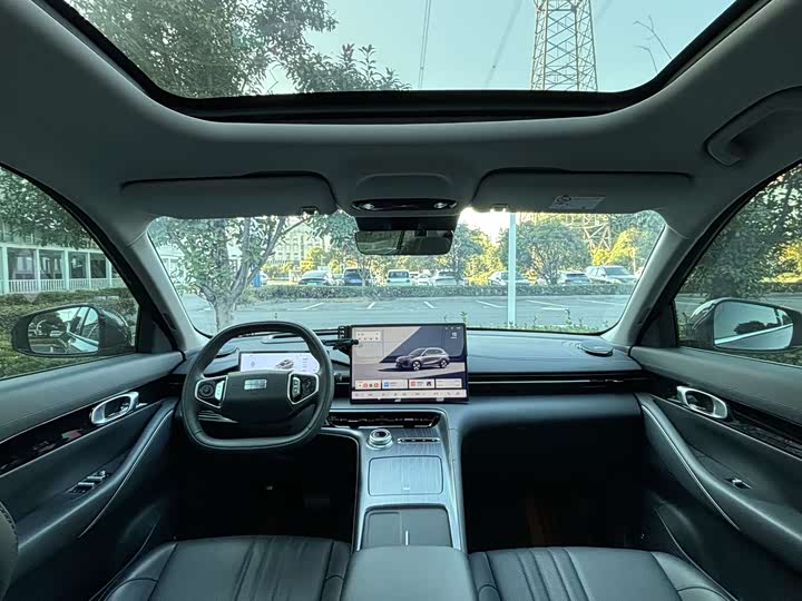 Фото 10 - Geely Galaxy E5