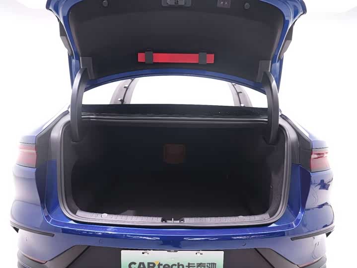 Фото 22 - BYD Han