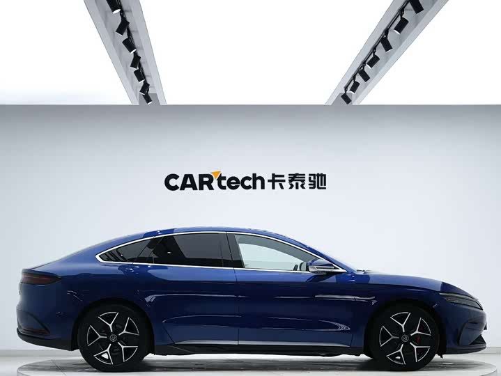 Фото 7 - BYD Han