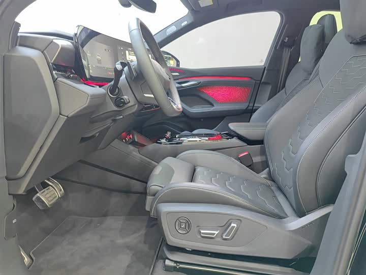 Фото 16 - Audi Q6L e-tron Sportback