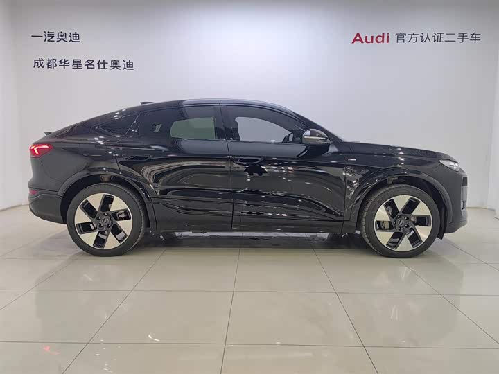 Фото 3 - Audi Q6L e-tron Sportback