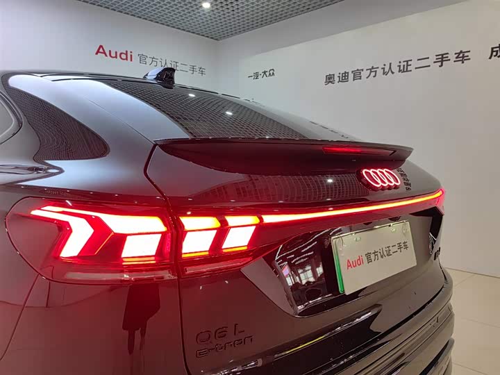 Фото 9 - Audi Q6L e-tron Sportback