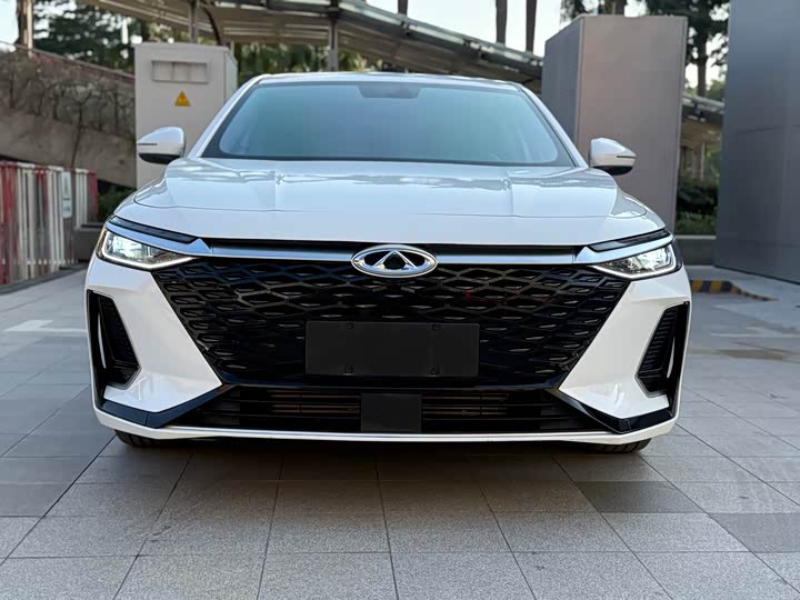 Фото 2 - Chery Arrizo 8