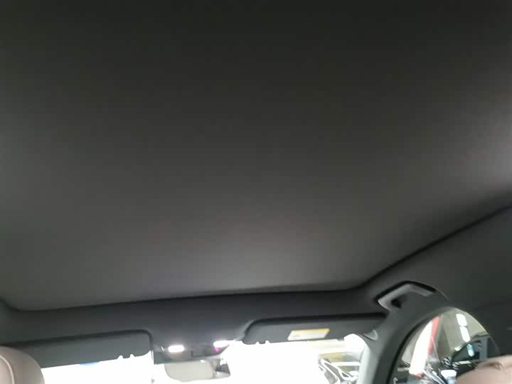 Фото 18 - LiXiang L6