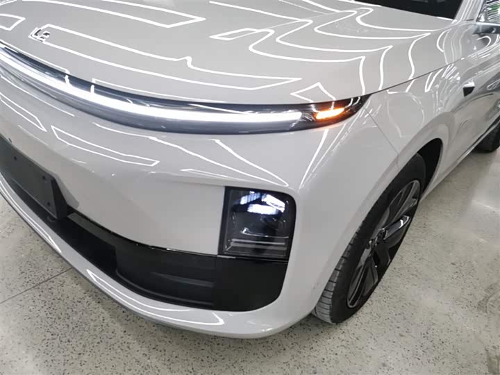 Фото 24 - LiXiang L6