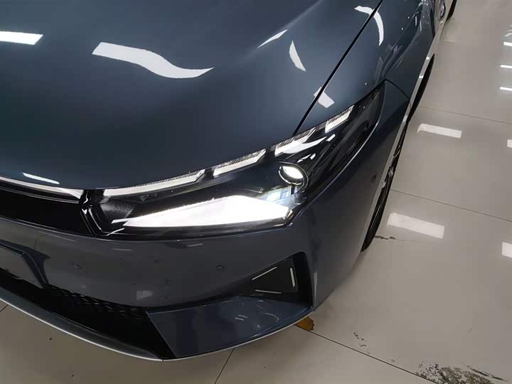 Фото 24 - XPeng P5