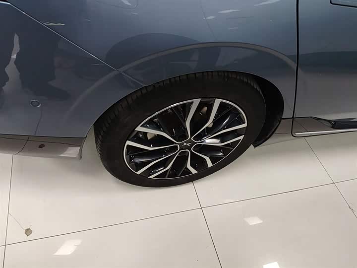 Фото 26 - XPeng P5