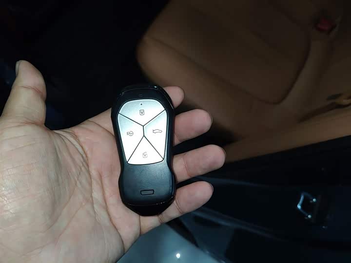 Фото 9 - XPeng P5