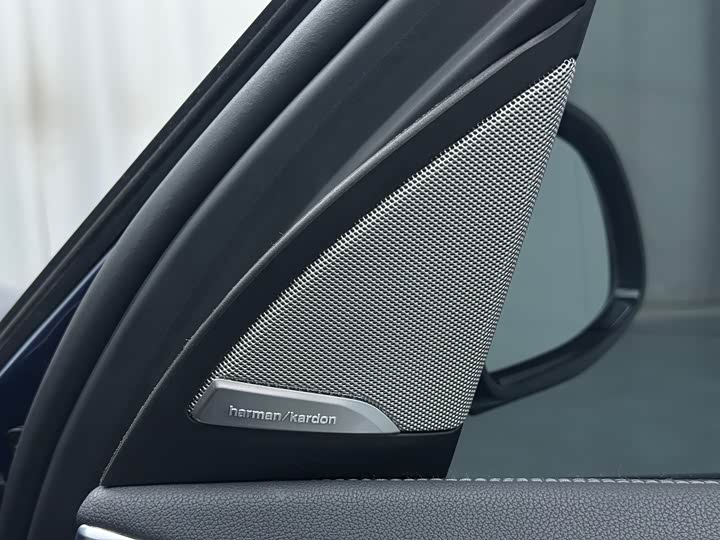 Фото 16 - BMW X3