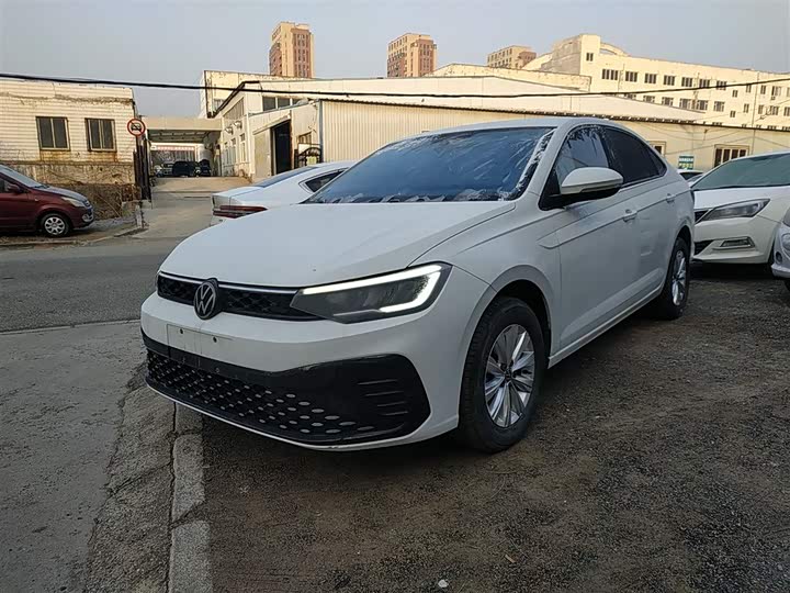 Фото 2 - Volkswagen Lavida