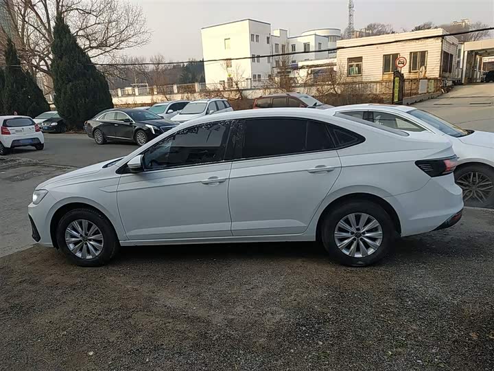 Фото 5 - Volkswagen Lavida