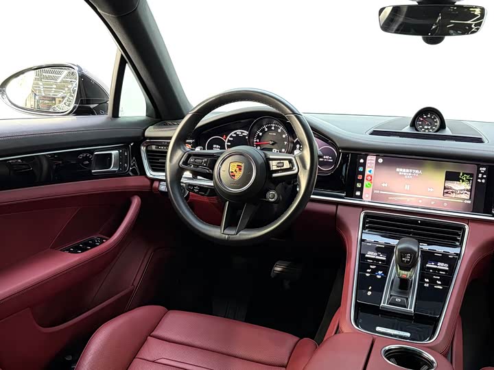 Фото 13 - Porsche Panamera