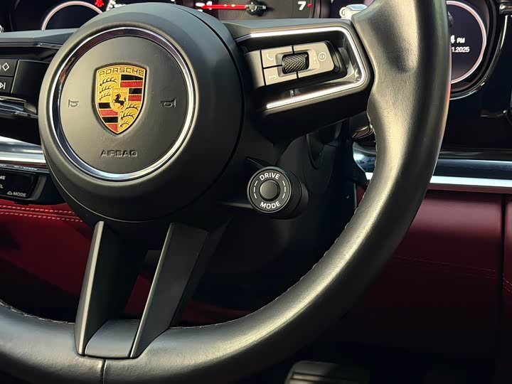 Фото 16 - Porsche Panamera