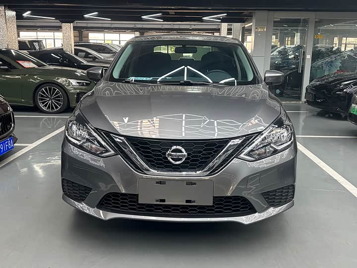 Фото 2 - Nissan Sylphy