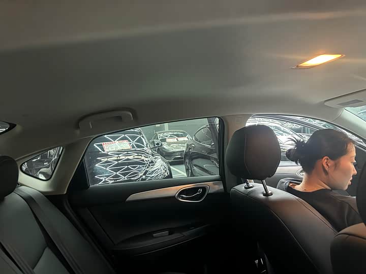 Фото 6 - Nissan Sylphy