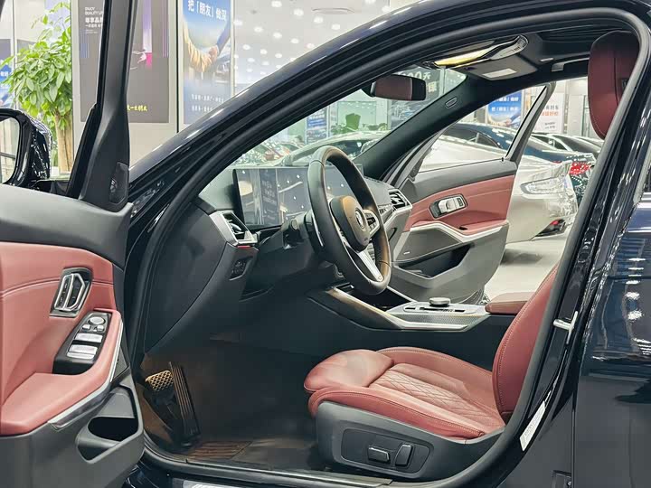 Фото 5 - BMW 3 Series