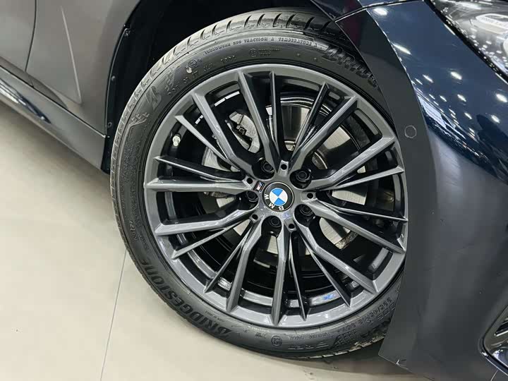 Фото 9 - BMW 3 Series