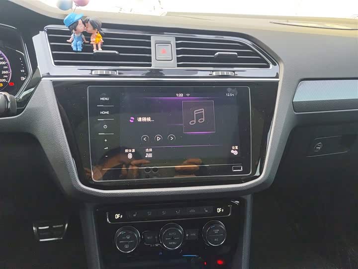 Фото 13 - Volkswagen Tiguan L Pro