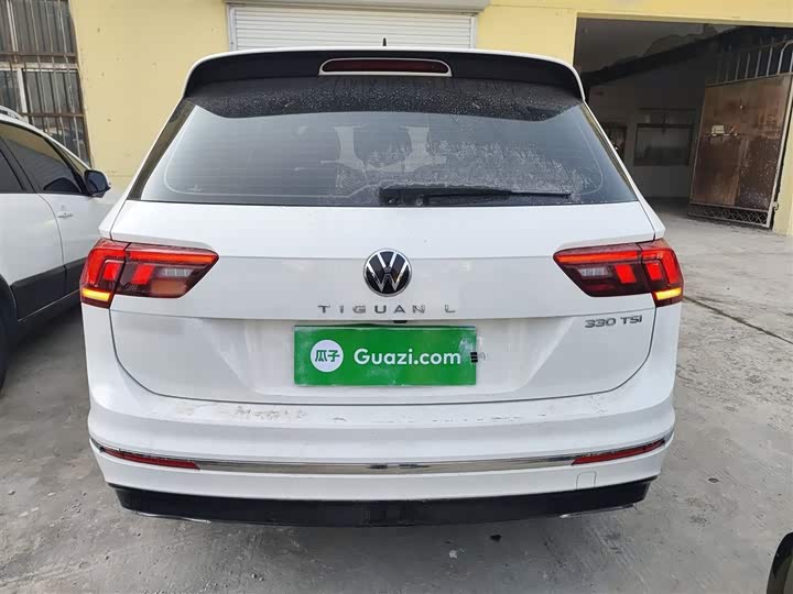 Фото 6 - Volkswagen Tiguan L Pro