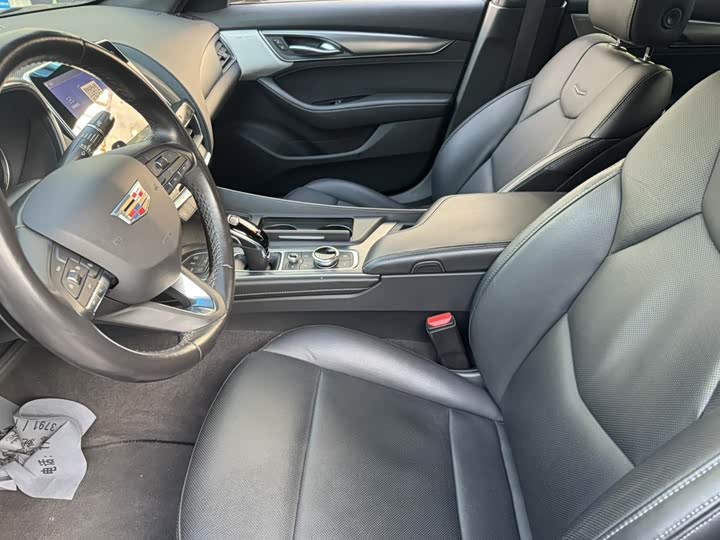 Фото 4 - Cadillac CT5