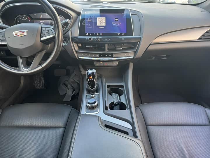 Фото 6 - Cadillac CT5