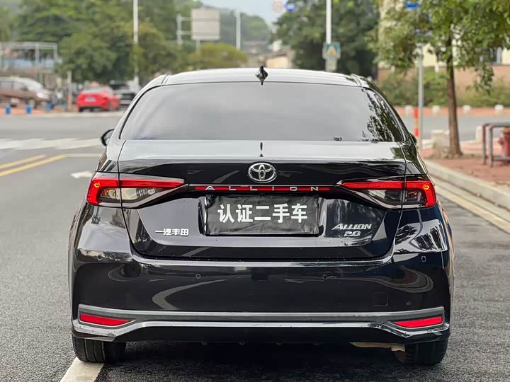 Фото 5 - Toyota Allion